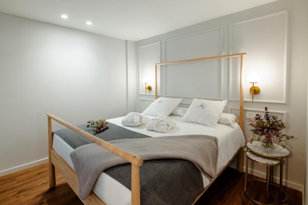 Aniana Alojamiento Boutique Logrono Luaran gambar