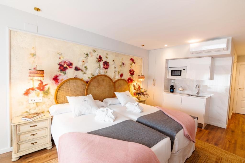 Aniana Alojamiento Boutique Logrono Luaran gambar