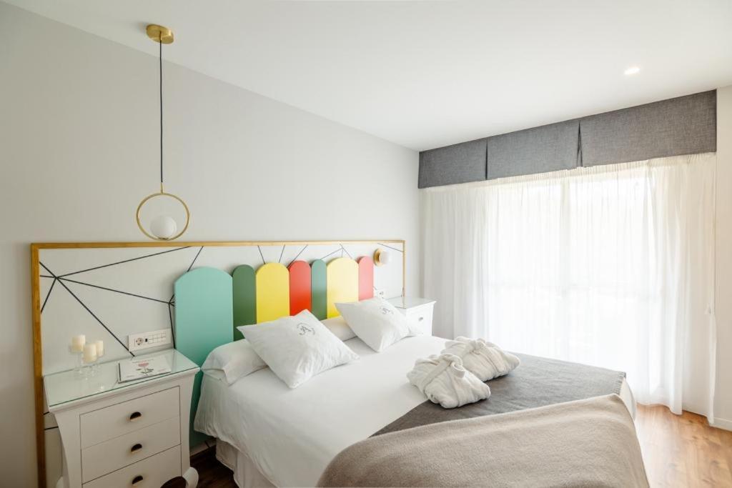 Aniana Alojamiento Boutique Logrono Luaran gambar